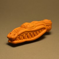 http://www.arturmoser.de/files/gimgs/th-30_Deep Sea Diver, 2020, Buchsbaum, 7 x 2,3 x 2,3 cm.jpg